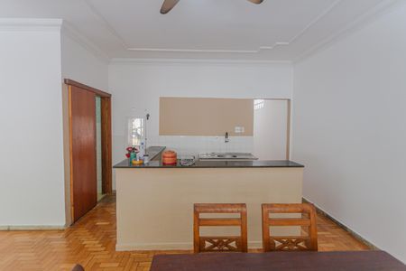 Apartamento para alugar com 300m², 5 quartos e 1 vaga Apartamento para alugar com 300m², 5 quartos e 1 vagaCozinha 1