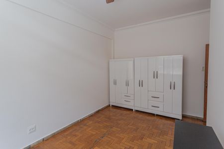 Apartamento para alugar com 300m², 5 quartos e 1 vaga Apartamento para alugar com 300m², 5 quartos e 1 vagaQuarto 4