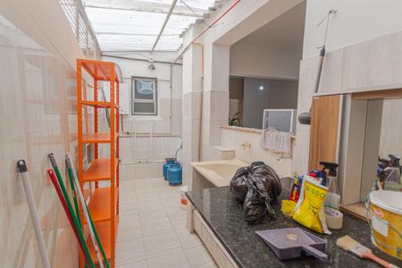 Apartamento para alugar com 300m², 5 quartos e 1 vaga Apartamento para alugar com 300m², 5 quartos e 1 vagaÁrea de Serviço