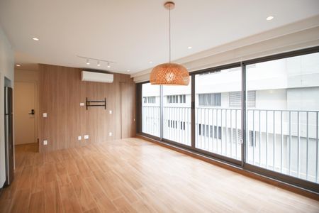 Sala de apartamento para alugar com 2 quartos, 68m² em Indianópolis, São Paulo