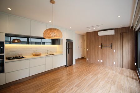 Sala de apartamento para alugar com 2 quartos, 68m² em Indianópolis, São Paulo