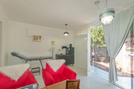 Casa para alugar com 200m², 2 quartos e 1 vagaSala 2