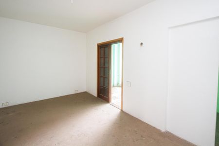 Casa para alugar com 3 quartos, 250m² em Vila das Belezas, São Paulo