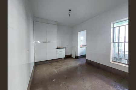 Casa para alugar com 250m², 3 quartos e 2 vagas Casa para alugar com 250m², 3 quartos e 2 vagasCozinha