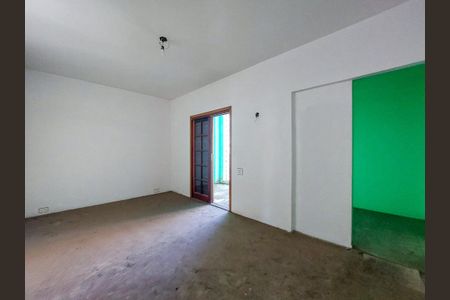 Casa para alugar com 250m², 3 quartos e 2 vagas Casa para alugar com 250m², 3 quartos e 2 vagasSuíte