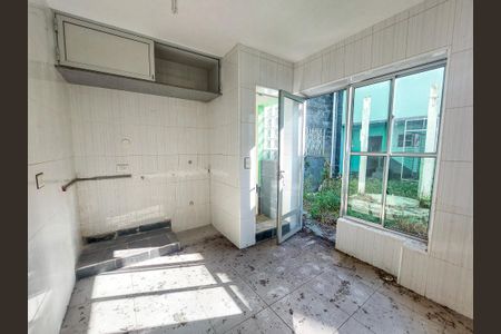 Área de Serviço de casa para alugar com 3 quartos, 250m² em Vila das Belezas, São Paulo