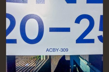 Placa de casa para alugar com 3 quartos, 250m² em Vila das Belezas, São Paulo