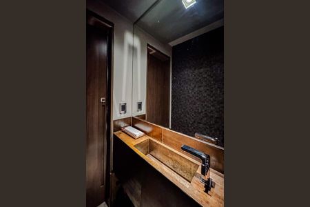 Apartamento à venda com 92m², 2 quartos e 2 vagas Apartamento à venda com 92m², 2 quartos e 2 vagasLavabo