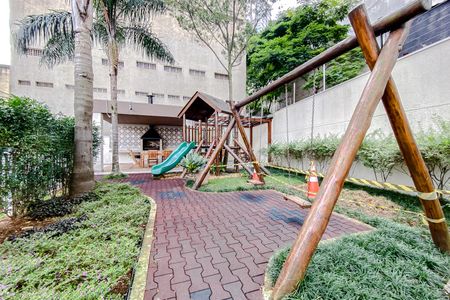 Apartamento à venda com 92m², 2 quartos e 2 vagasÁrea comum - Playground