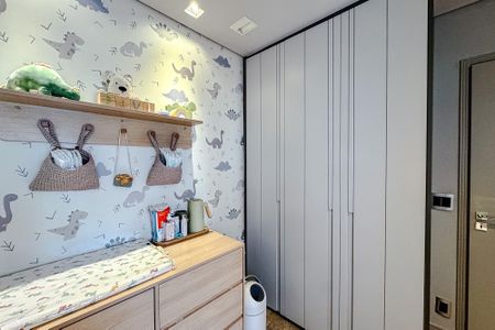 Apartamento à venda com 92m², 2 quartos e 2 vagas Apartamento à venda com 92m², 2 quartos e 2 vagasQuarto 2 - Suíte