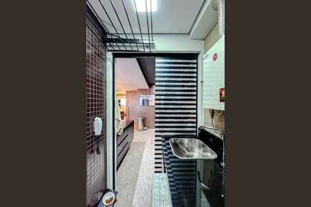 Apartamento à venda com 92m², 2 quartos e 2 vagas Apartamento à venda com 92m², 2 quartos e 2 vagasÁrea de Serviço