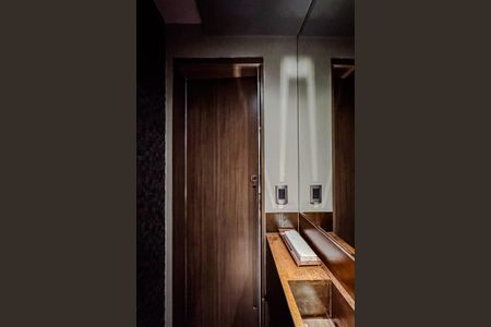 Apartamento à venda com 92m², 2 quartos e 2 vagas Apartamento à venda com 92m², 2 quartos e 2 vagasLavabo