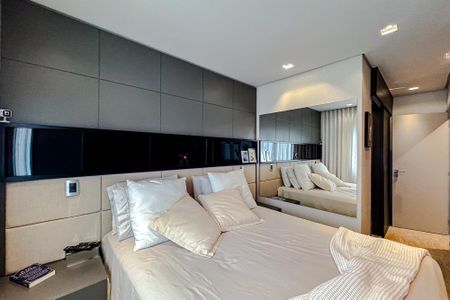 Apartamento à venda com 92m², 2 quartos e 2 vagas Apartamento à venda com 92m², 2 quartos e 2 vagasQuarto 1 - Suíte