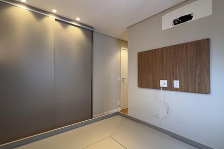 Apartamento à venda com 73m², 2 quartos e 2 vagas Apartamento à venda com 73m², 2 quartos e 2 vagasSuíte