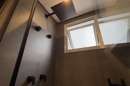 Apartamento à venda com 73m², 2 quartos e 2 vagas Apartamento à venda com 73m², 2 quartos e 2 vagasBanheiro da Suíte