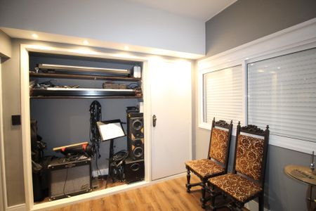 Apartamento para alugar com 170m², 3 quartos e 2 vagasEscritório