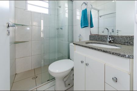 Apartamento para alugar com 50m², 2 quartos e 1 vaga Apartamento para alugar com 50m², 2 quartos e 1 vagaBanheiro