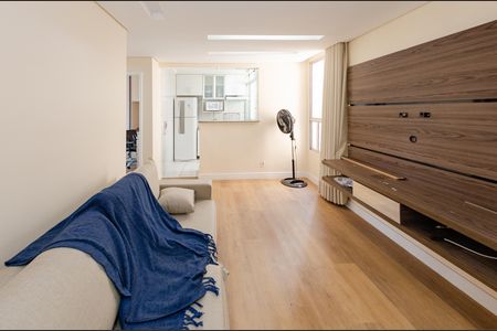 Sala de apartamento para alugar com 2 quartos, 50m² em Camargos, Belo Horizonte