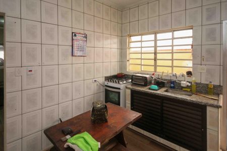 Casa à venda com 2 quartos, 100m² em Vila Alzira, São Paulo