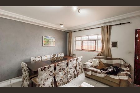 Sala de casa à venda com 3 quartos, 240m² em Jardim Jaú (zona Leste), São Paulo