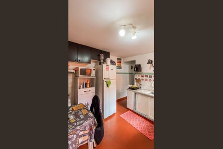 Casa à venda com 240m², 3 quartos e 3 vagas Casa à venda com 240m², 3 quartos e 3 vagasCozinha