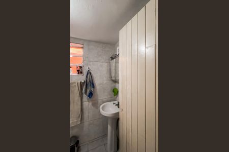 Casa à venda com 240m², 3 quartos e 3 vagas Casa à venda com 240m², 3 quartos e 3 vagasBanheiro