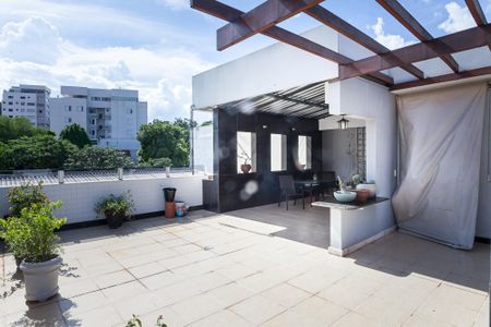 Apartamento à venda com 170m², 3 quartos e 2 vagas Apartamento à venda com 170m², 3 quartos e 2 vagasÁrea externa - cobertura