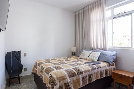 Apartamento à venda com 170m², 3 quartos e 2 vagas Apartamento à venda com 170m², 3 quartos e 2 vagasquarto 1