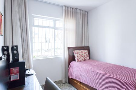 Apartamento à venda com 170m², 3 quartos e 2 vagas Apartamento à venda com 170m², 3 quartos e 2 vagasquarto 2