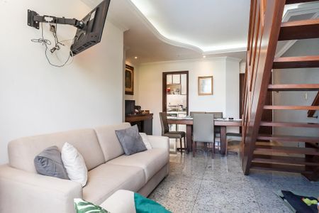 Apartamento à venda com 170m², 3 quartos e 2 vagas Apartamento à venda com 170m², 3 quartos e 2 vagassala