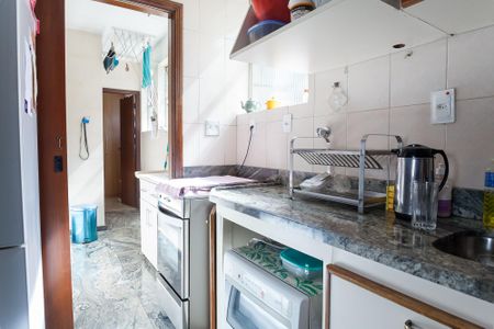 Apartamento à venda com 170m², 3 quartos e 2 vagas Apartamento à venda com 170m², 3 quartos e 2 vagasÁrea de Serviço