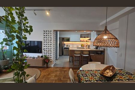 Sala de apartamento à venda com 2 quartos, 70m² em Vila Nova Conceição, São Paulo