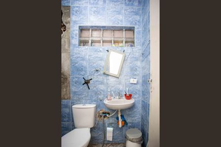 Casa para alugar com 110m², 2 quartos e sem vagaBanheiro