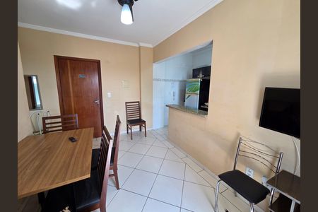 Sala de apartamento para alugar com 1 quarto, 42m² em Guilhermina, Praia Grande