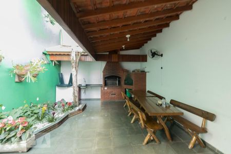 Apartamento à venda com 65m², 3 quartos e 1 vagaÁrea comum - Churrasqueira