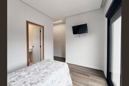 Casa de condomínio para alugar com 217m², 3 quartos e 3 vagasSuíte 2