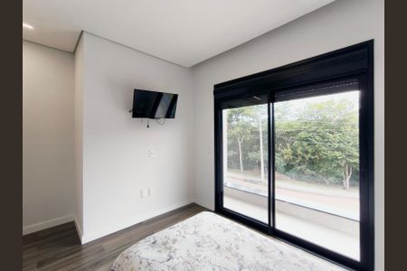 Casa de condomínio para alugar com 217m², 3 quartos e 3 vagasSuíte 2