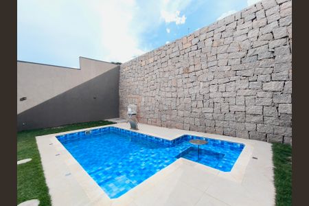 Casa de condomínio para alugar com 217m², 3 quartos e 3 vagasPiscina