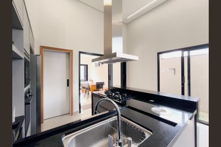 Casa de condomínio para alugar com 217m², 3 quartos e 3 vagasCozinha