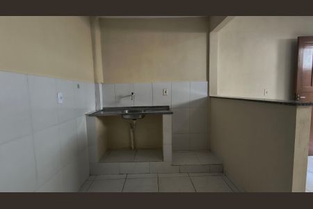 Casa de condomínio para alugar com 30m², 1 quarto e sem vagaCozinha e Área de Serviço 