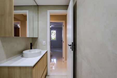 Apartamento para alugar com 75m², 3 quartos e 2 vagas Apartamento para alugar com 75m², 3 quartos e 2 vagasBanheiro