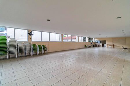 Apartamento para alugar com 75m², 3 quartos e 2 vagas Apartamento para alugar com 75m², 3 quartos e 2 vagasÁrea comum - Salão de festas