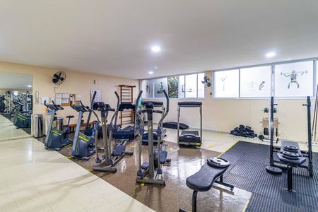 Apartamento para alugar com 75m², 3 quartos e 2 vagas Apartamento para alugar com 75m², 3 quartos e 2 vagasÁrea comum - Academia