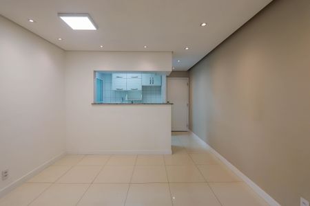 Apartamento para alugar com 75m², 3 quartos e 2 vagas Apartamento para alugar com 75m², 3 quartos e 2 vagasSala