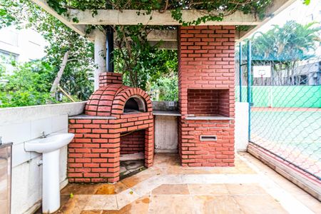 Apartamento para alugar com 75m², 3 quartos e 2 vagas Apartamento para alugar com 75m², 3 quartos e 2 vagasÁrea comum - Churrasqueira