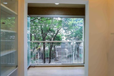 Sala de apartamento para alugar com 3 quartos, 75m² em Jaguaré, São Paulo