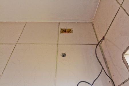 Banheiro de casa para alugar com 1 quarto, 45m² em Vila Palmeiras, São Paulo