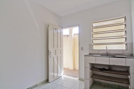 Cozinha de casa para alugar com 1 quarto, 45m² em Vila Palmeiras, São Paulo