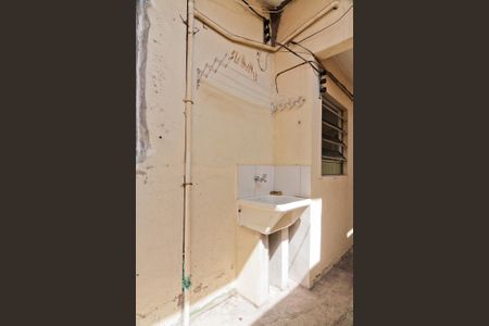 Casa para alugar com 45m², 1 quarto e sem vaga Casa para alugar com 45m², 1 quarto e sem vagaÁrea de Serviço