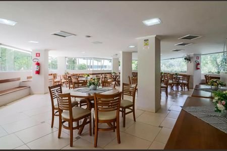 Apartamento para alugar com 53m², 2 quartos e 1 vagaÁrea comum - Salão de festas